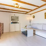 Apartment Valun1 Valun